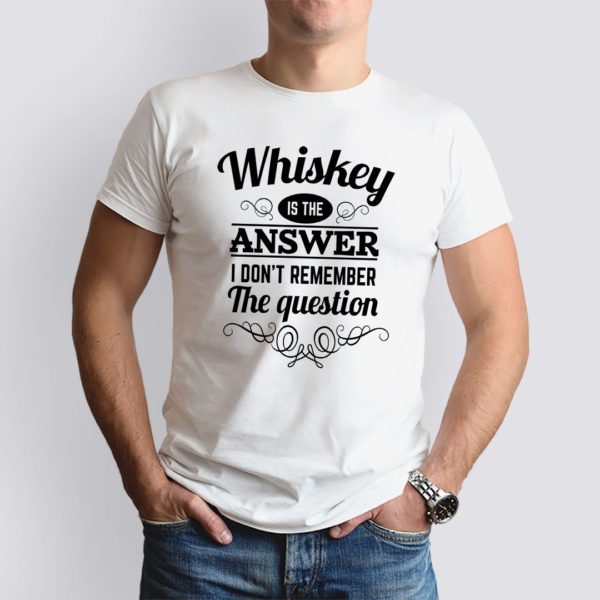 fehér whiskey is the answer mintás férfi póló